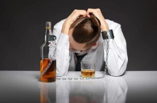 Алкоголизм лечение, причины, симптомы